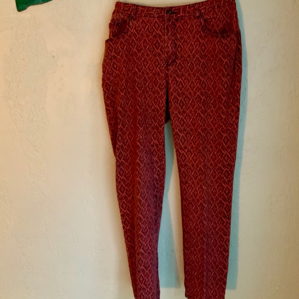 Diane Gilman red printed jeans size women’s 14